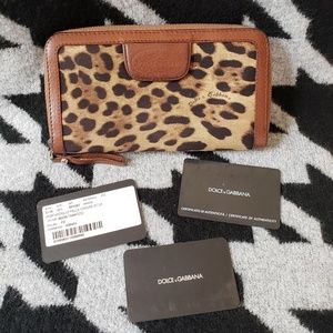 DOLCE & GABBANA CONTINENTAL WALLET ♡